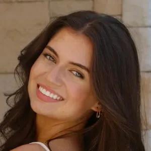 Eloise Hampson