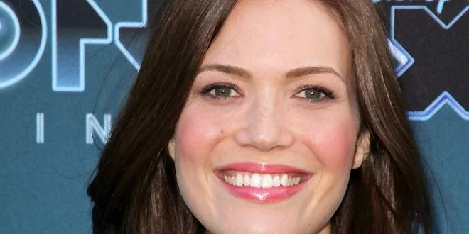 Mandy Moore (Pop Singer)