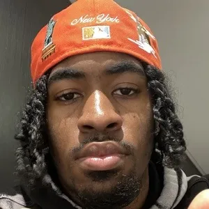 Curly Darius