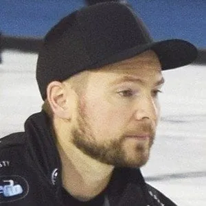 Mike McEwen (Hockey Player)