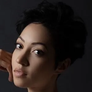Harmonia Rosales