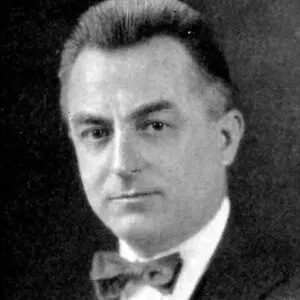 Raymond Hood