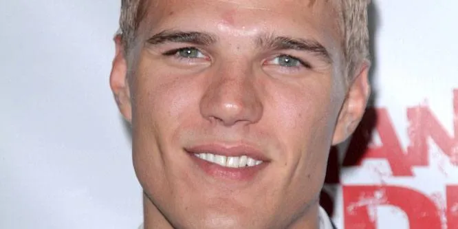Chris Zylka