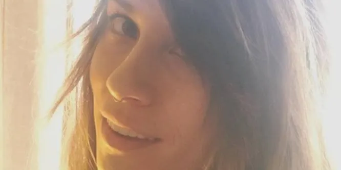 Amanda Jo
