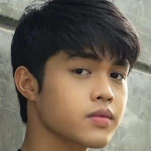 Elijah Canlas