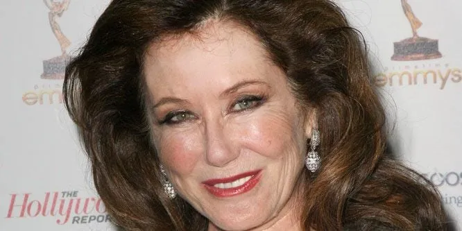 Mary McDonnell