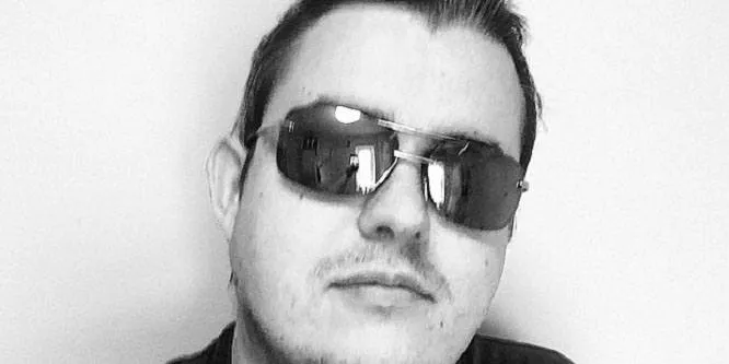 Daz Black
