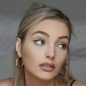 Manuella Emmanoulopoulou