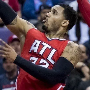 Mike Scott (Basketball Player)