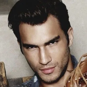 Bruno Santos (Model)