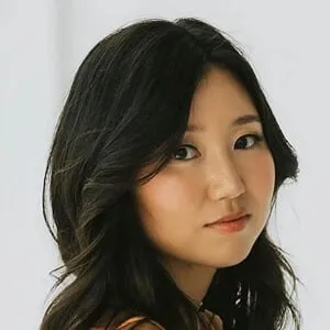 Tressuni Stephanie Kim