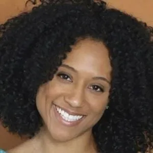 Rhonda Saunders