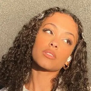 Isabel Gonzalez (Pop Singer)