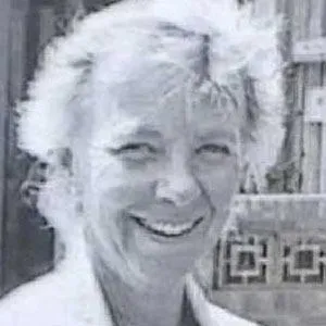 Julia Smith (TV Producer)