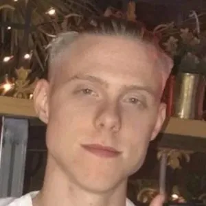 Pinky (YouTube Star)