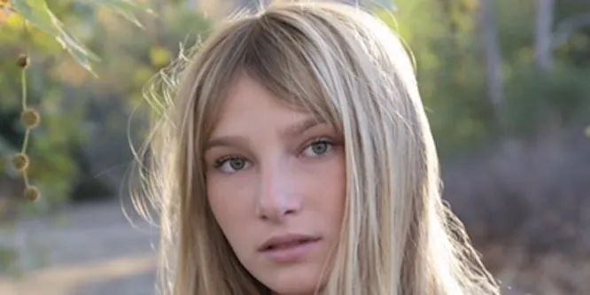 Ava August