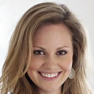 Danielle Walker (Blogger)