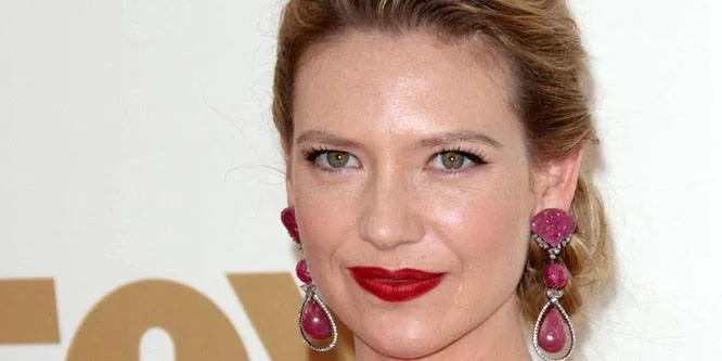 Anna Torv