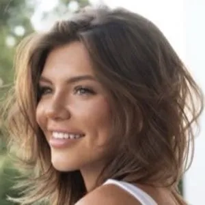 Taylor Rae (Model)