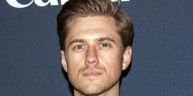 Aaron Tveit