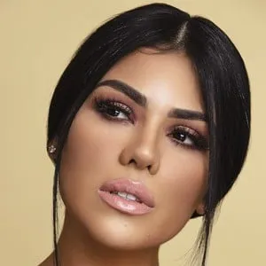Angélica Cruz