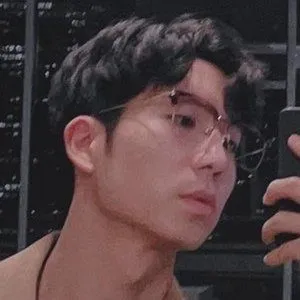 Evan Ghang