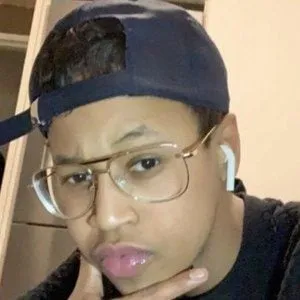 Max Khadar