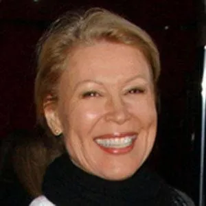 Leslie Easterbrook