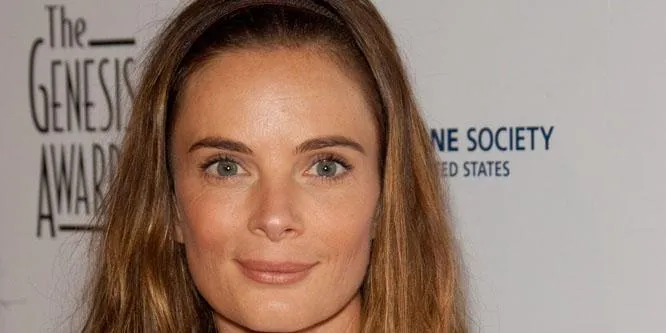 Gabrielle Anwar