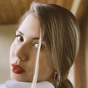 Karol Holanda