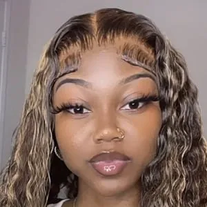 Michellé CurlswithChelle