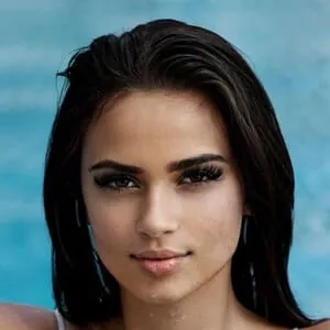 Savanna Cannon
