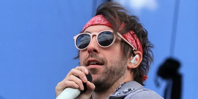 Alex Gaskarth
