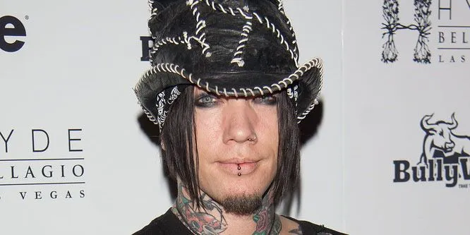 DJ Ashba