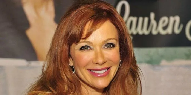 Lauren Holly