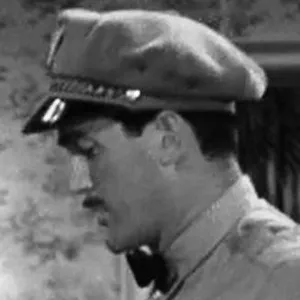 Kirk Alyn