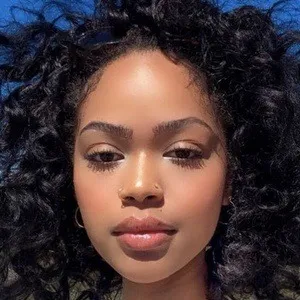 Raina Monét