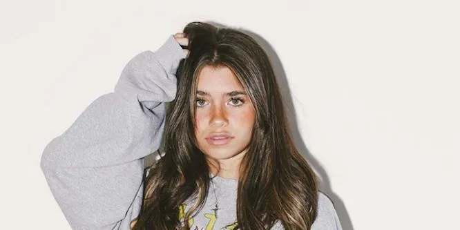 Nessa Barrett
