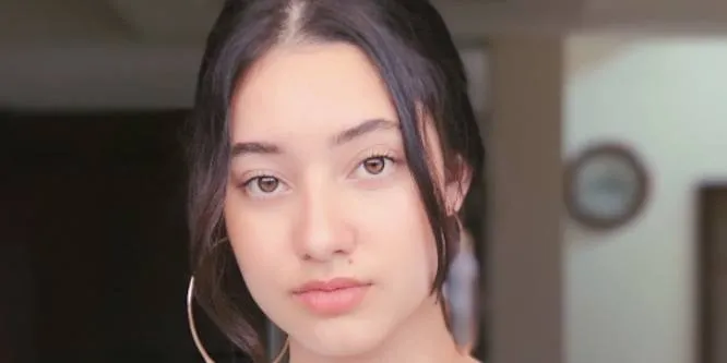Nur Ameera Khan