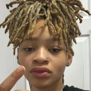 3shadessofmo