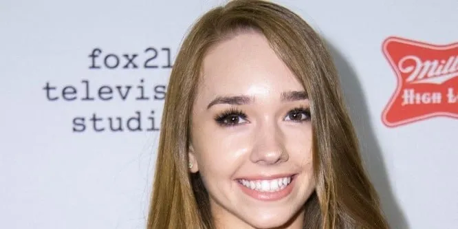 Holly Taylor