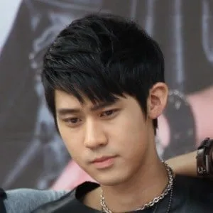 Dino Lee