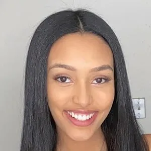 Kyra Henry
