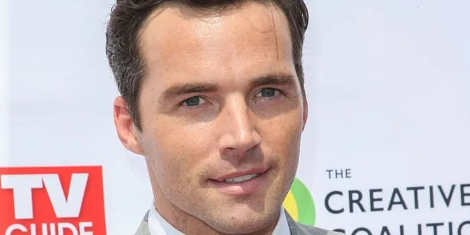 Ian Harding