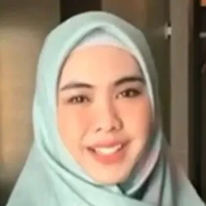 Oki Setiana Dewi