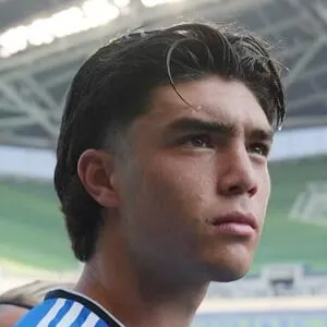 Niko Diego Tsakiris